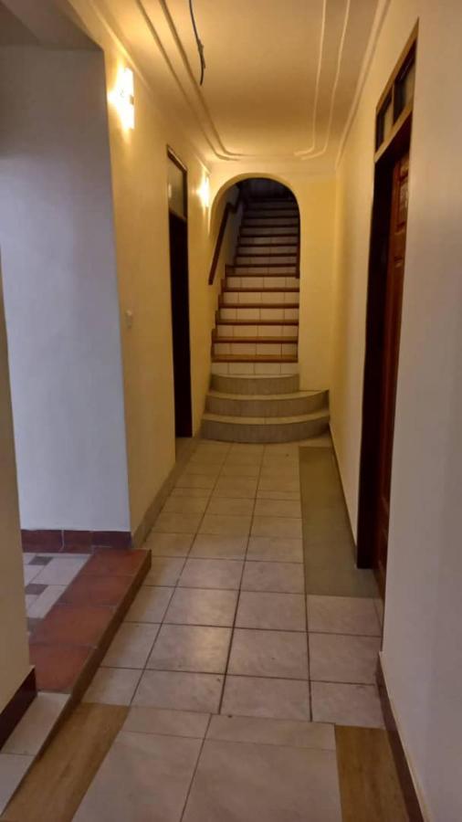 Moments Park Motel Dar es Salaam Ngoại thất bức ảnh