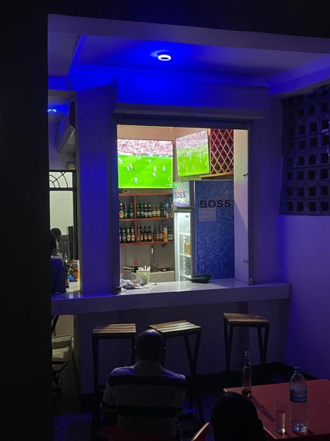Moments Park Motel Dar es Salaam Ngoại thất bức ảnh